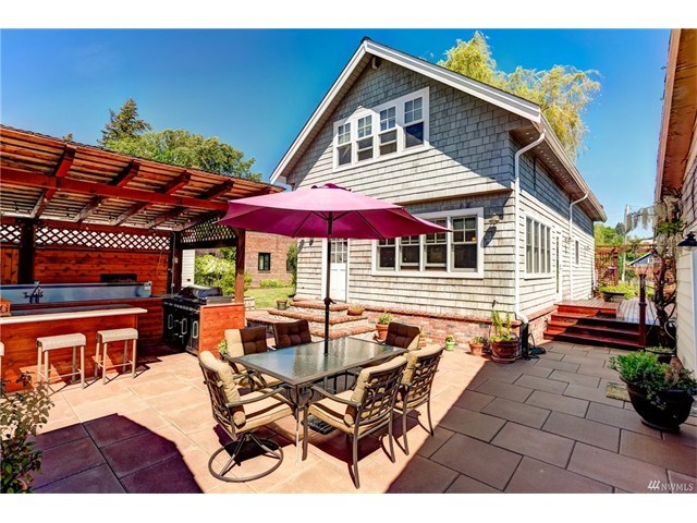 4220 Samish Way