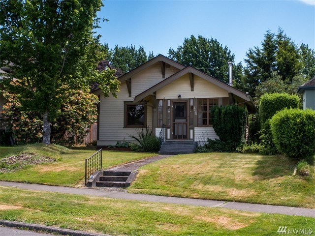 For Sale: 2736 Sunset Dr Bellingham, WA 98225