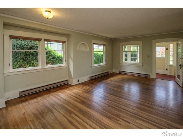 For Sale: 2736 Sunset Dr Bellingham, WA 98225