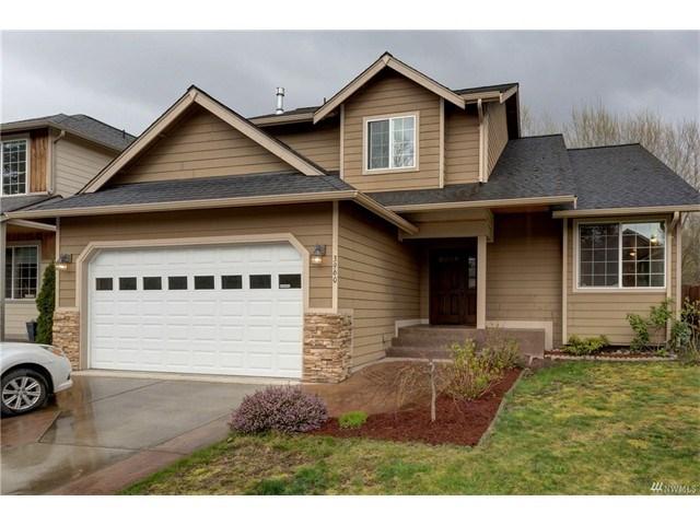 3212 Iowa Dr