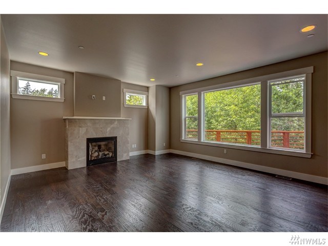 For Sale: 3305 Sydney Ct Bellingham, WA 98226