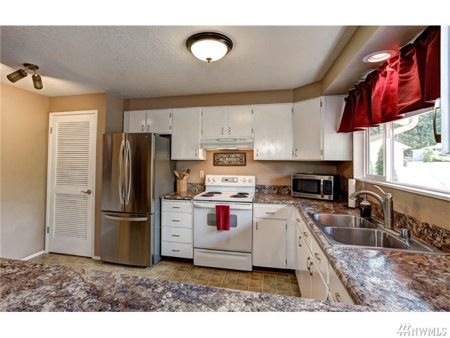 For Sale: 821 36th St Bellingham, WA 98228