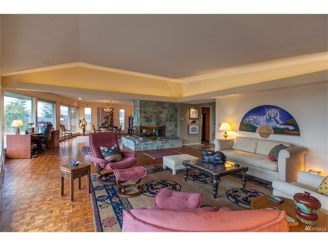 1616 Samish Way