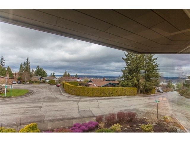 1616 Samish Way