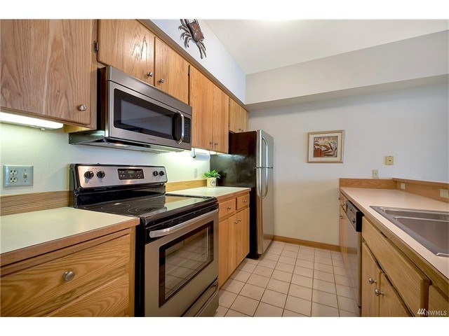 8623 Blue Grouse Way