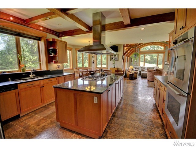 For Sale: 8440 Bridge Way Blaine, WA 98230