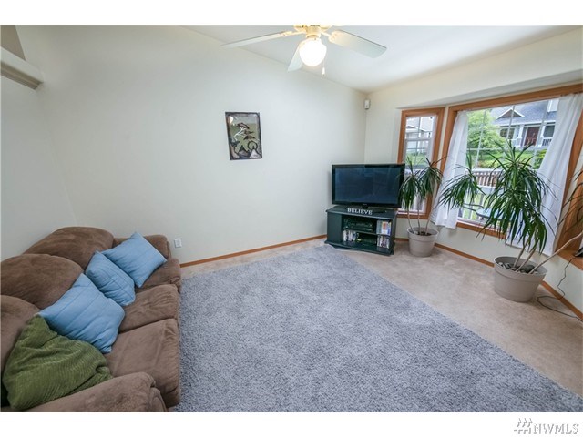 For Sale: 7437 Halibut Dr Blaine, WA 98230