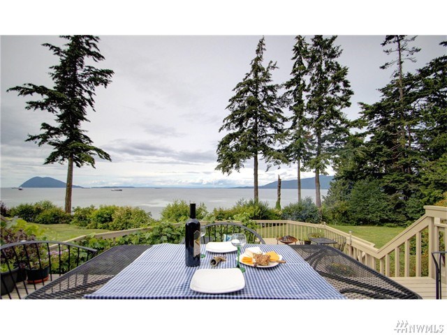 For Sale: 10467 Wallen Rd Bow, WA 98232