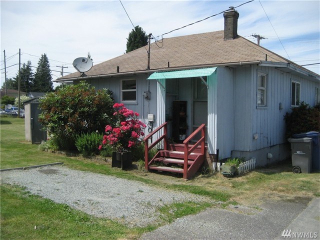 For Sale: 332 E Rio Vista Ave Burlington, WA 98233