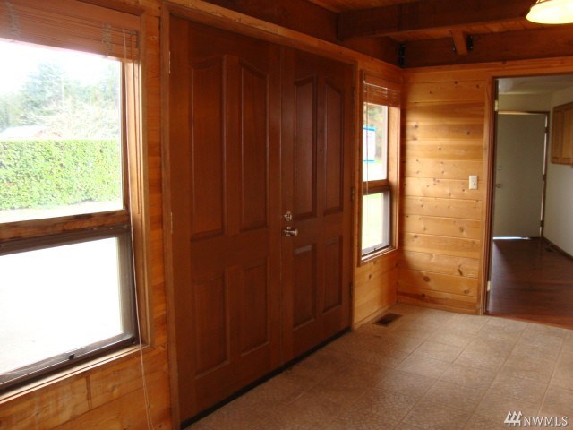 4243 Blossom Dr