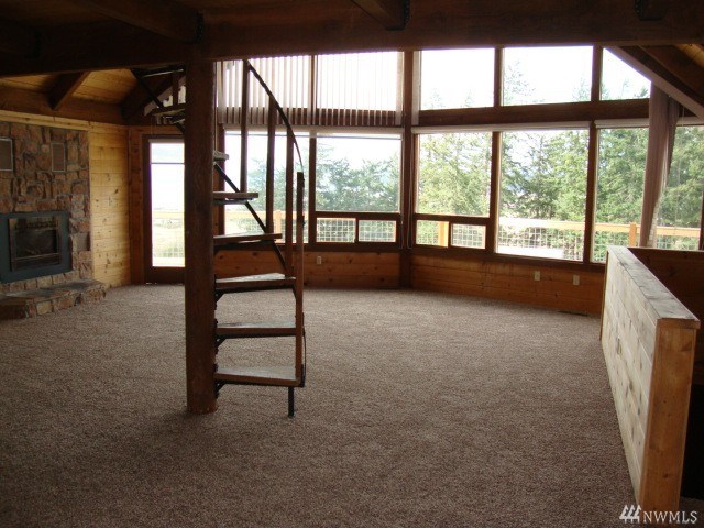 4243 Blossom Dr