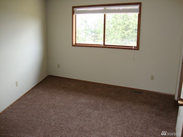 4243 Blossom Dr