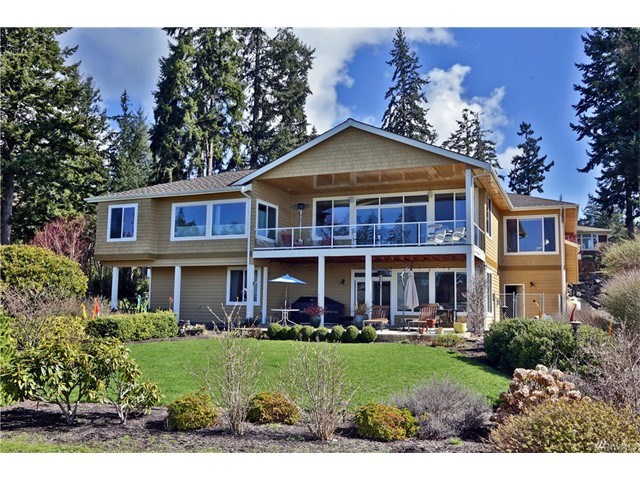 10527 Marine View Dr