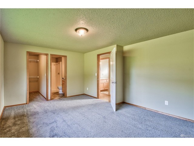 842 Shoshone Dr
