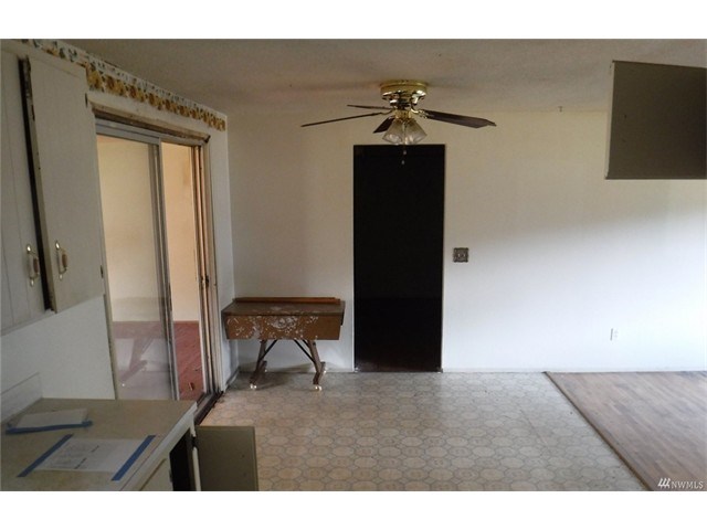 310 Lewis Ave