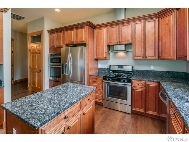 For Sale: 6862 Hannegan Rd #C Everson, WA 98247