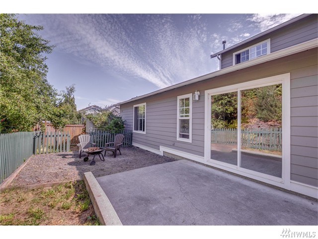 For Sale: 6191 Hamilton Ave Ferndale, WA 98248