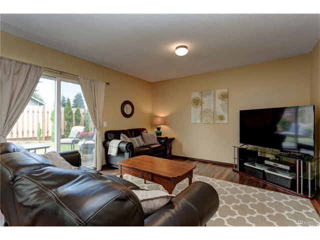 2179 Robyn Dr