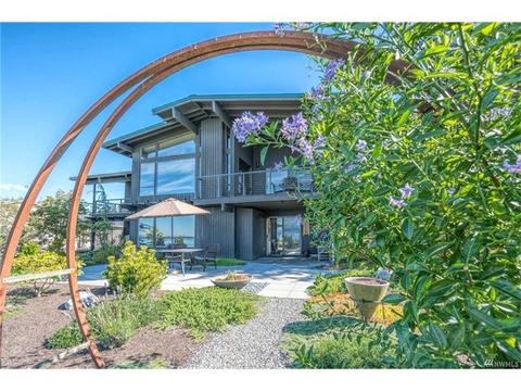 332 W Dry Lake Rd