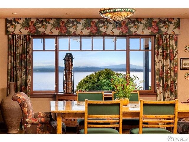 For Sale: Undisclosed Greenbank, WA 98253