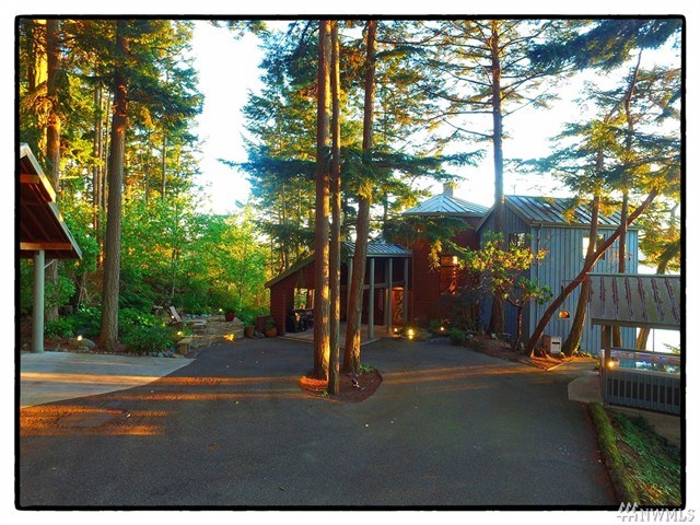 For Sale: 10 Eagles Nest Dr La Conner, WA 98257
