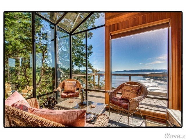 For Sale: 10 Eagles Nest Dr La Conner, WA 98257