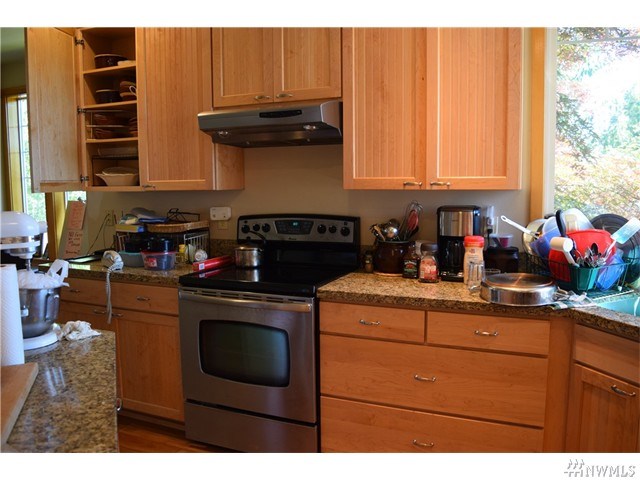 For Sale: 602 Tillinghast Dr La Conner, WA 98257