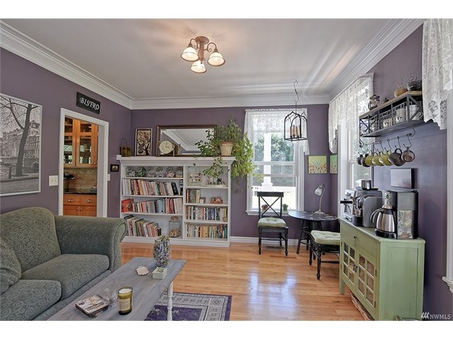8925 164th Ave NE