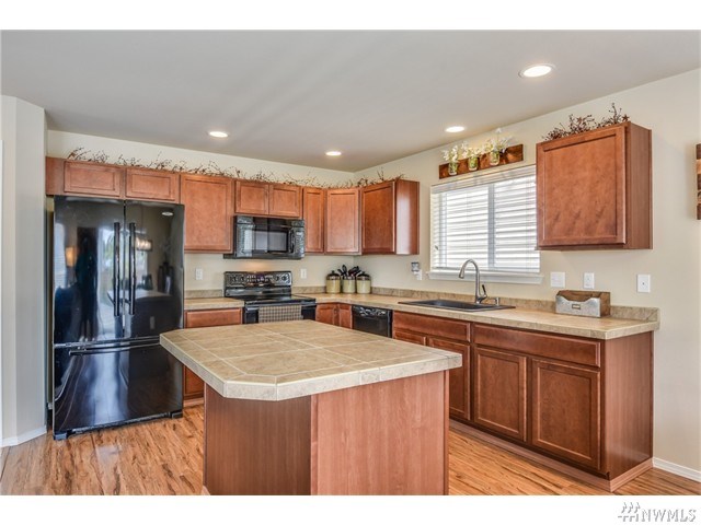 For Sale: 8210 12th St SE Lake Stevens, WA 98258