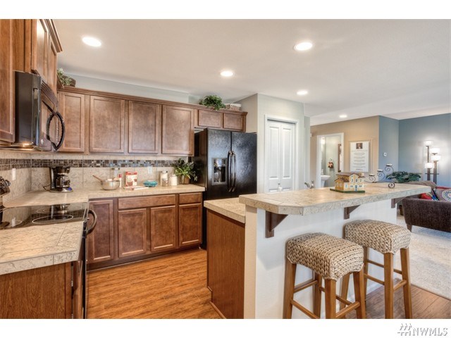 For Sale: 1928 76th Ave SE #137 Lake Stevens, WA 98258