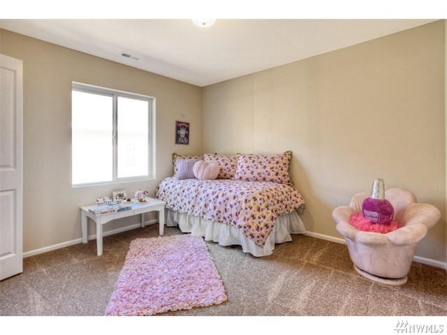 For Sale: 1930 76th Ave SE #136 Lake Stevens, WA 98258