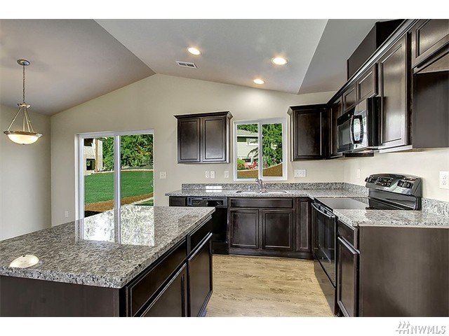 For Sale: 7115 17th Pl SE Lake Stevens, WA 98258