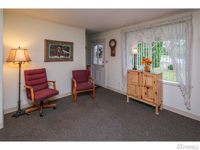 For Sale: 114 S 1st St Lynden, WA 98264