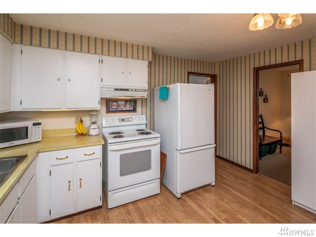 For Sale: 114 S 1st St Lynden, WA 98264