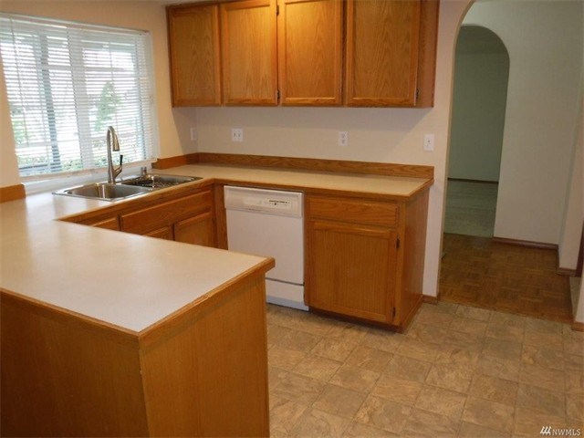 6214 77th Dr NE