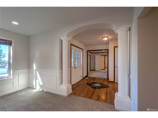 6107 72nd Dr NE