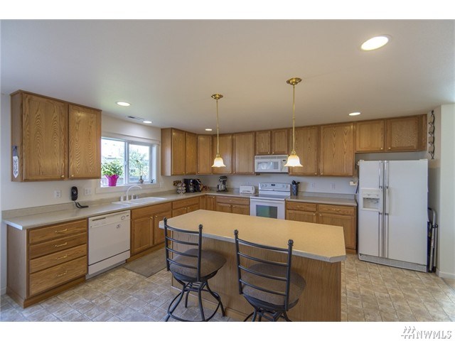 For Sale: 4604 Hidden Lake Lp Mount Vernon, WA 98273