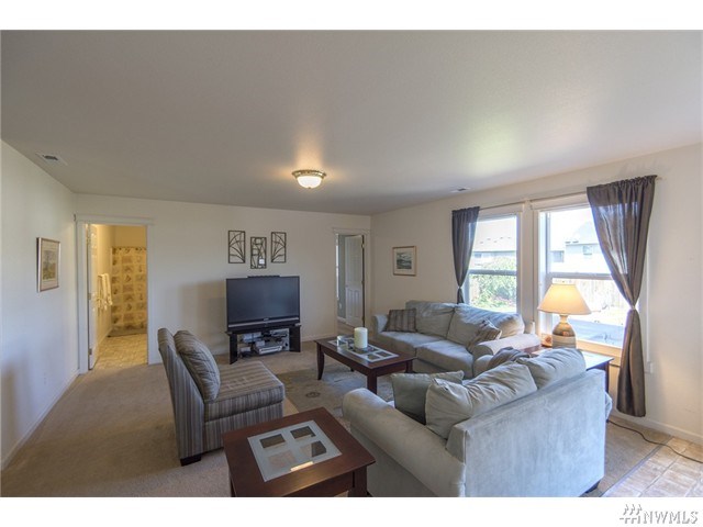 For Sale: 4604 Hidden Lake Lp Mount Vernon, WA 98273