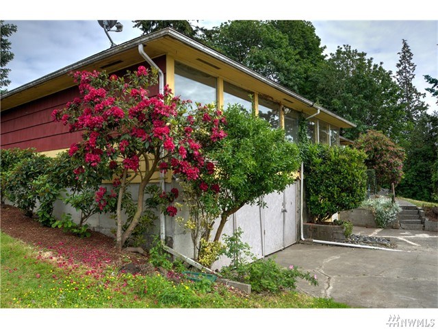 For Sale: 8519 46th Pl W Mukilteo, WA 98275
