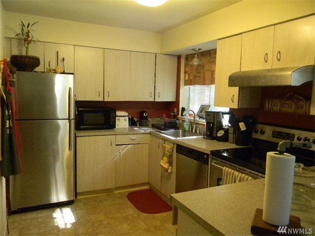 For Sale: 5300 Harbour Pointe Blvd #306H Mukilteo, WA 98275