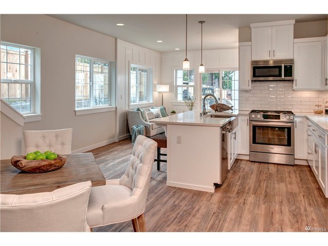 5301 80th Pl SW