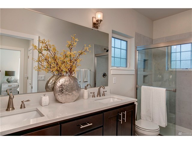 5301 80th Pl SW