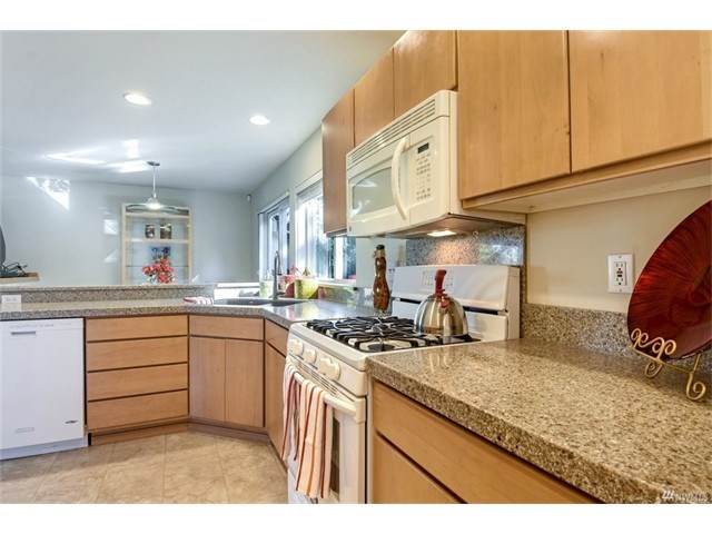1504 W Horizon Dr