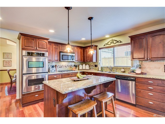 2258 Fairway Ln