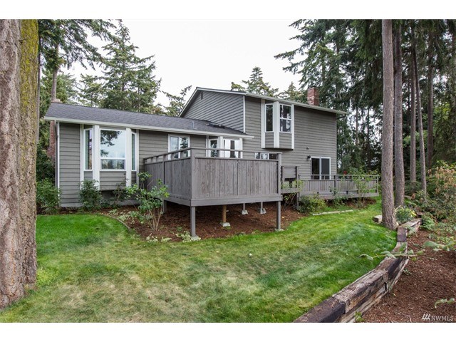 1595 SW Robertson Dr