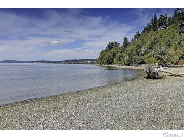 For Sale: 4008 Pebble Beach Rd Camano Island, WA 98282