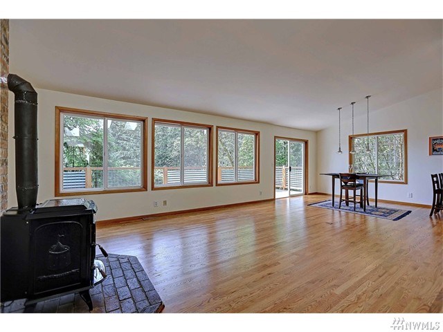 For Sale: 812 Vista Dr Camano Island, WA 98282