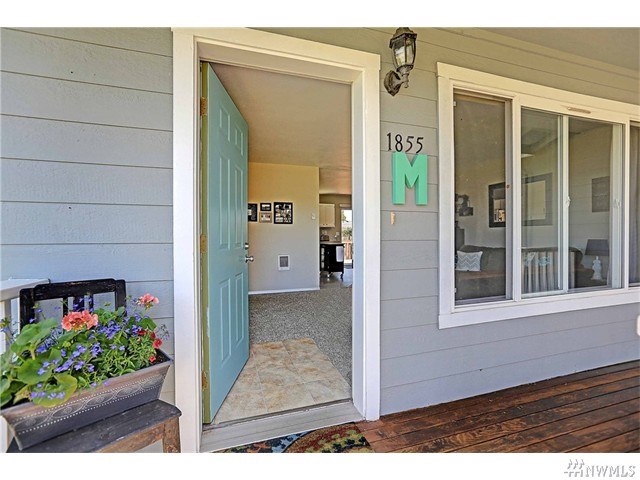 For Sale: 1855 Edgewood Dr Camano Island, WA 98282