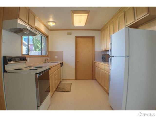 For Sale: 412 Avenue F Snohomish, WA 98290