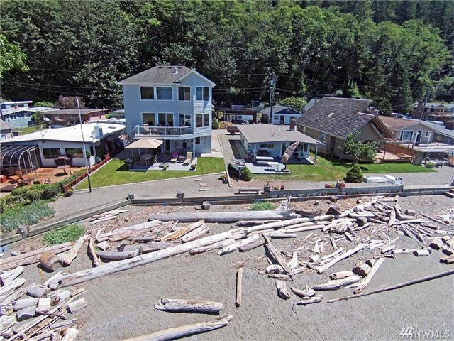 For Sale: 14210 Evergreen Way Stanwood, WA 98292